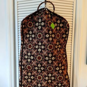 Vera Bradley brown/multi garment bag (OS)